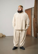 画像をギャラリービューアに読み込む, 【予約商品・12月下旬発送予定】Corduroy barrel pants beige