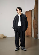 画像をギャラリービューアに読み込む, 【予約商品・12月下旬発送予定】Corduroy barrel pants black
